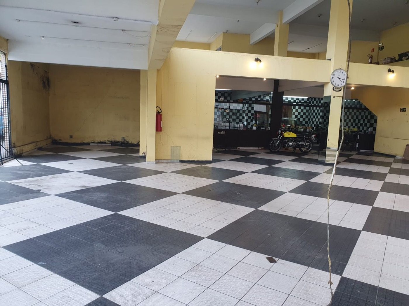 Loja para Alugar, 550 M² por R$ 25.000 – Centro – Santos/Sp