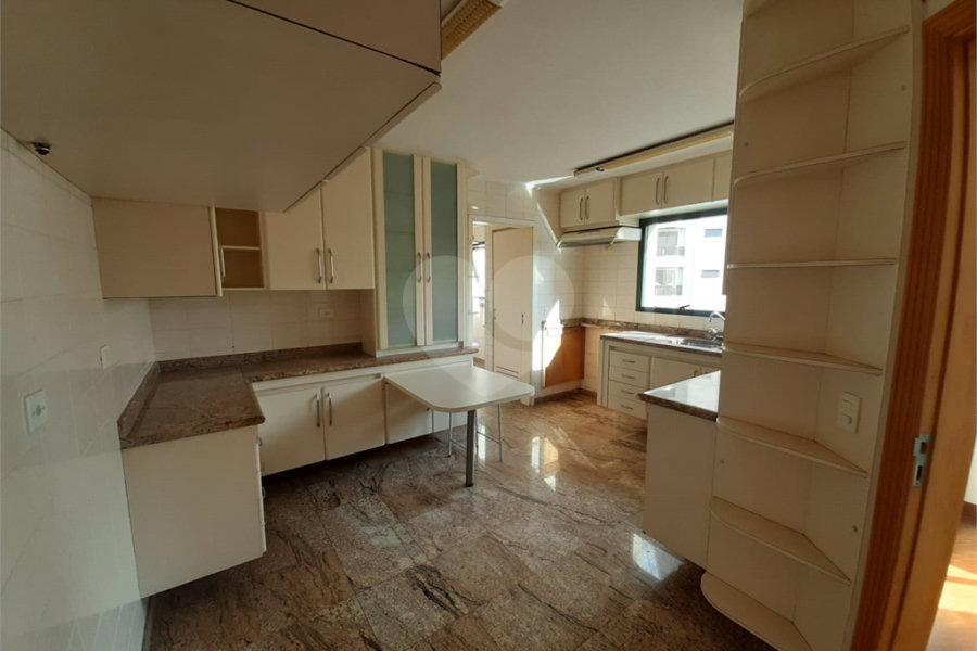 Apartamento à venda com 3 quartos, sendo 1 suíte,  em Santana, São Paulo, SP