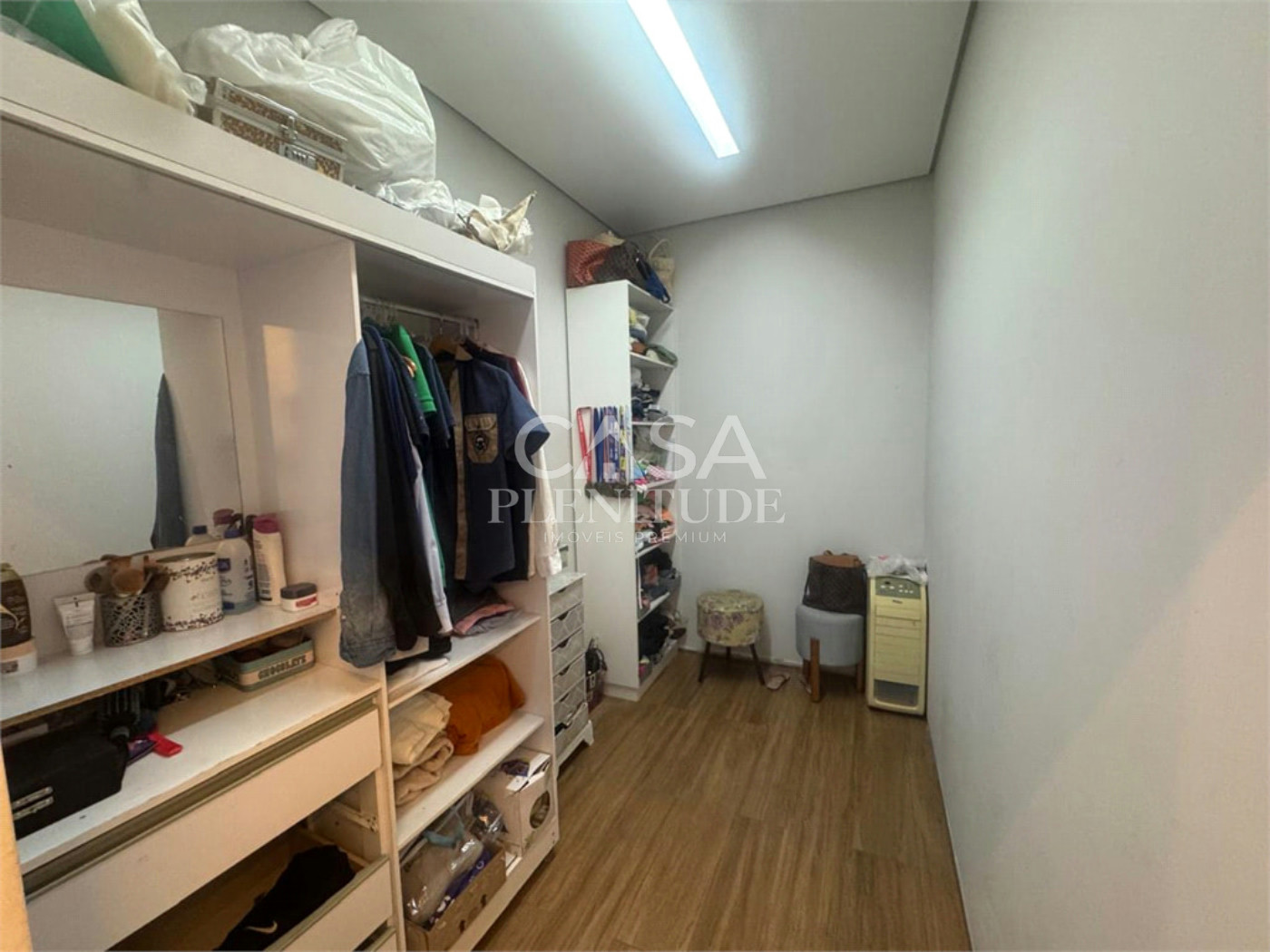 Casa em condomínio à venda com 3 quartos, sendo 1 suíte, em Wanel Ville, Sorocaba, SP
