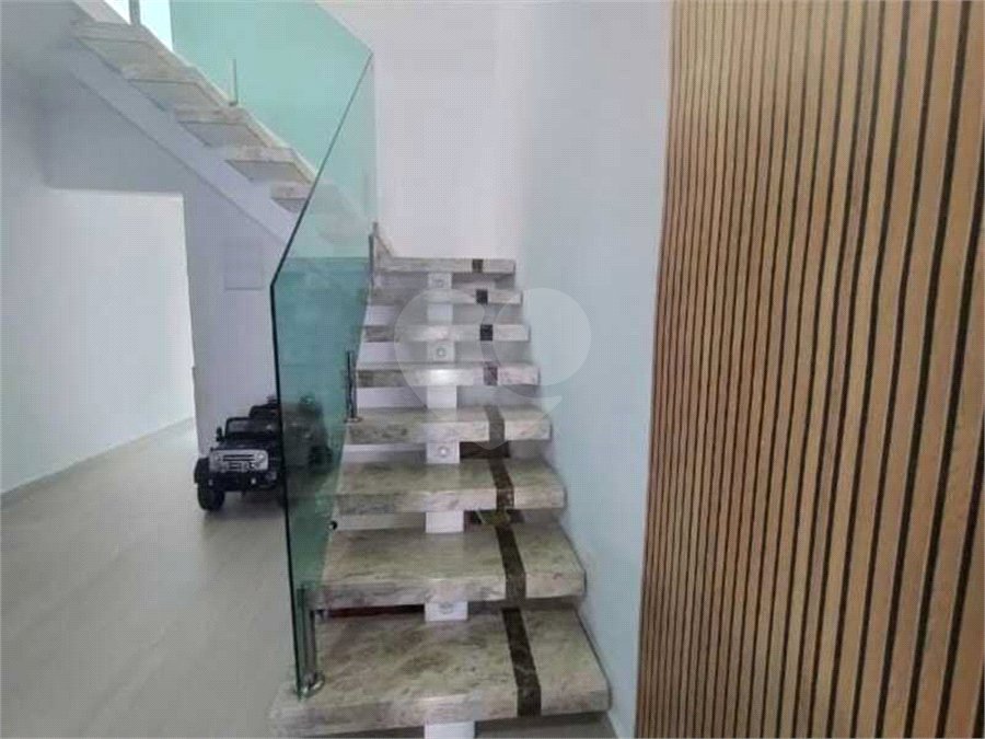 Casa à venda com 2 quartos, sendo 1 suíte,  em Vila Miranda, Itaquaquecetuba, SP