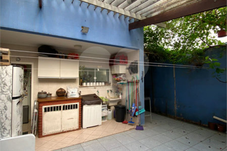Casa à venda com 3 quartos, sendo 1 suíte, em Jardim Santa Clara, Guarulhos, SP