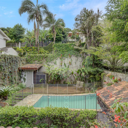 Casa de Vila à venda ou para alugar com 3 suítes em Jardim dos Estados, São Paulo, SP