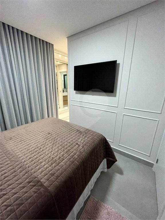 Apartamento à venda com 3 quartos, sendo 1 suíte, em Indianópolis, São Paulo, SP
