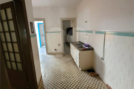 Sobrado à venda ou para alugar com 3 quartos em Vila Mariana, São Paulo, SP