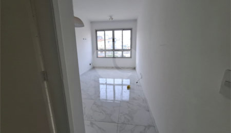 Apartamento à venda com 2 quartos em Parada Inglesa, São Paulo, SP