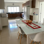 Casa à venda com 4 suítes no condomínio Reserva Ibirapitanga Ii, Santa Isabel - SP