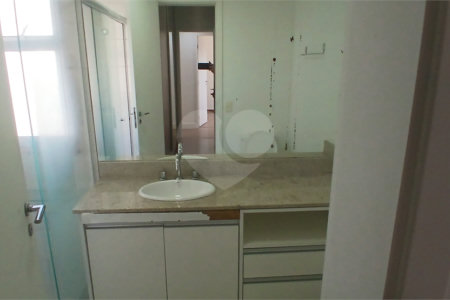 Apartamento para alugar com 3 quartos, sendo 1 suíte,  no Centro, São Bernardo do Campo, SP