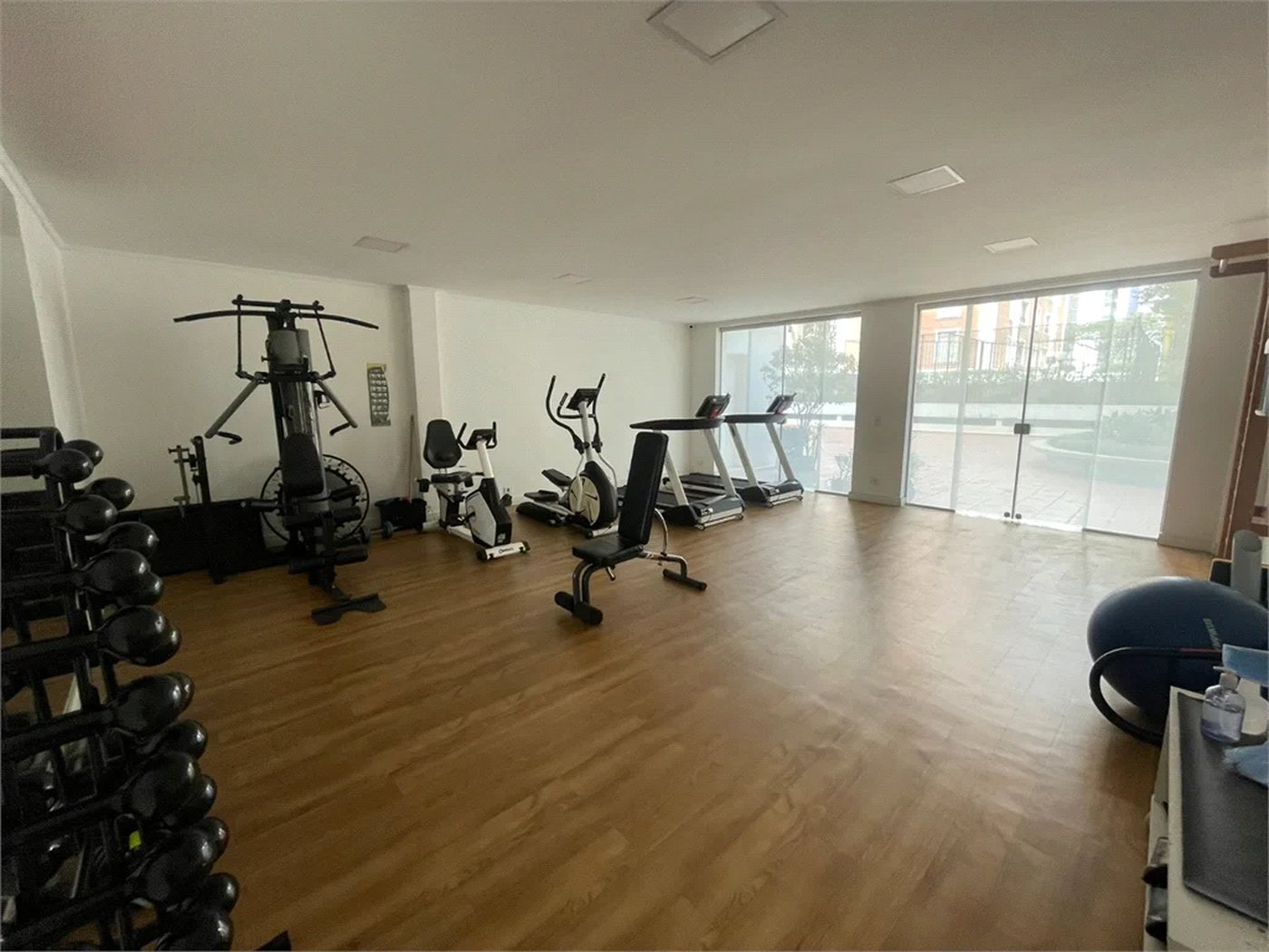 Apartamento à venda com 3 quartos, sendo 1 suíte, em Brooklin Paulista, São Paulo, SP