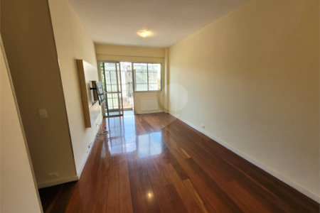 Apartamento à venda com 3 quartos, sendo 1 suíte,  em Tijuca, Rio de Janeiro, RJ