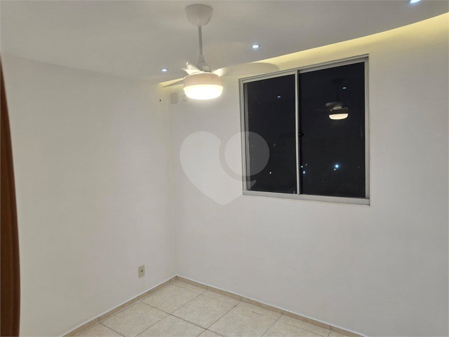 Apartamento à venda com 2 quartos em Santa Cruz, Rio de Janeiro, RJ