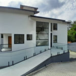 Casa à venda ou para alugar com 3 suítes no condomínio Sausalito, Mairiporã - SP
