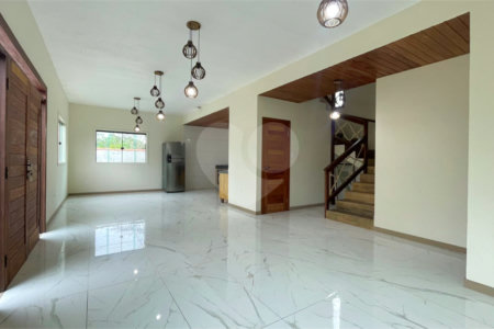 Casa à venda ou para alugar com 4 quartos, sendo 2 suítes, em São José, Armação dos Búzios, RJ