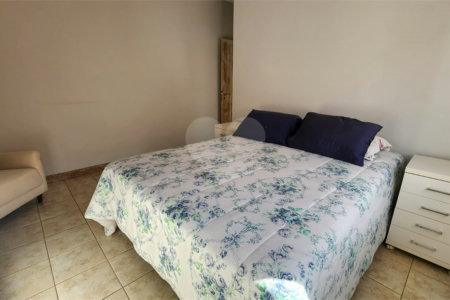 Casa à venda com 4 quartos, sendo 2 suítes, no condomínio Residencial Jardim Primavera, Louveira - SP