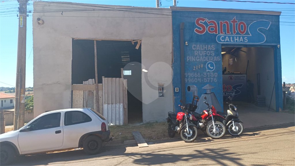 Barracão à venda ou para alugar em Vila Belo Horizonte, Itapetininga, SP