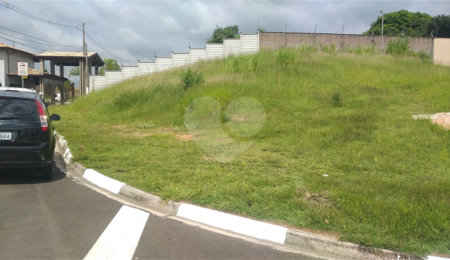 Terreno à venda no condomínio Terras de São Francisco, Vinhedo - SP