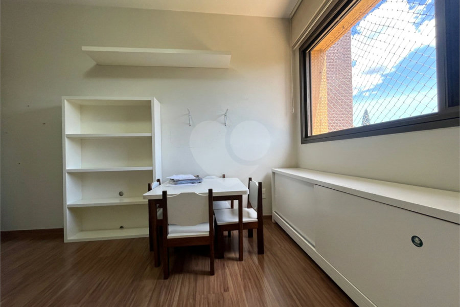 Apartamento à venda com 3 quartos, sendo 1 suíte, em Tremembé, São Paulo, SP