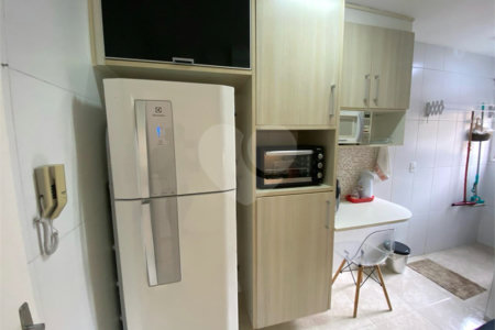 Apartamento à venda com 2 quartos em Vila Roque, São Paulo, SP