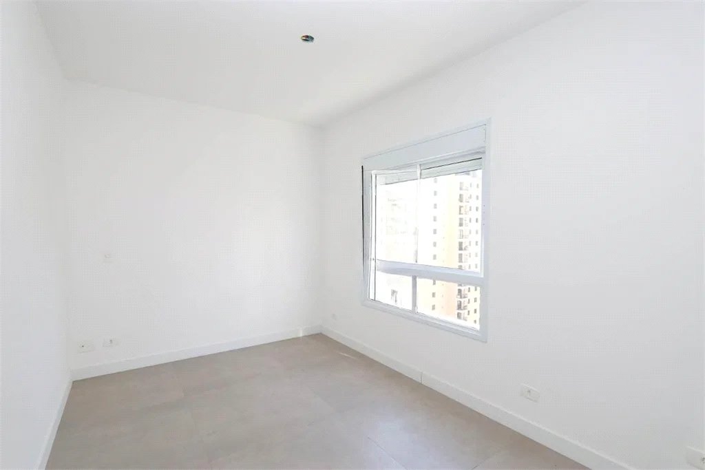 Apartamento à venda com 2 quartos em Vila Suzana, São Paulo, SP