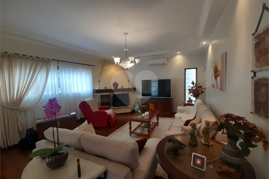 Casa à venda com 4 quartos, sendo 2 suítes,  em Jardim Floresta, São Paulo, SP