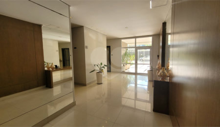 Apartamento à venda com 2 quartos, sendo 1 suíte,  em Morumbi, São Paulo, SP