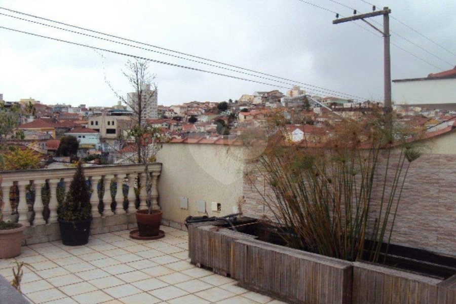 Sobrado à venda com 4 quartos em Parada Inglesa, São Paulo, SP