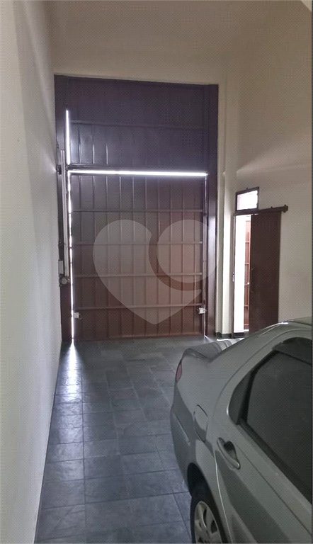 Sobrado à venda com 3 quartos, sendo 1 suíte,  em Jardim Selma Helena, Poá, SP