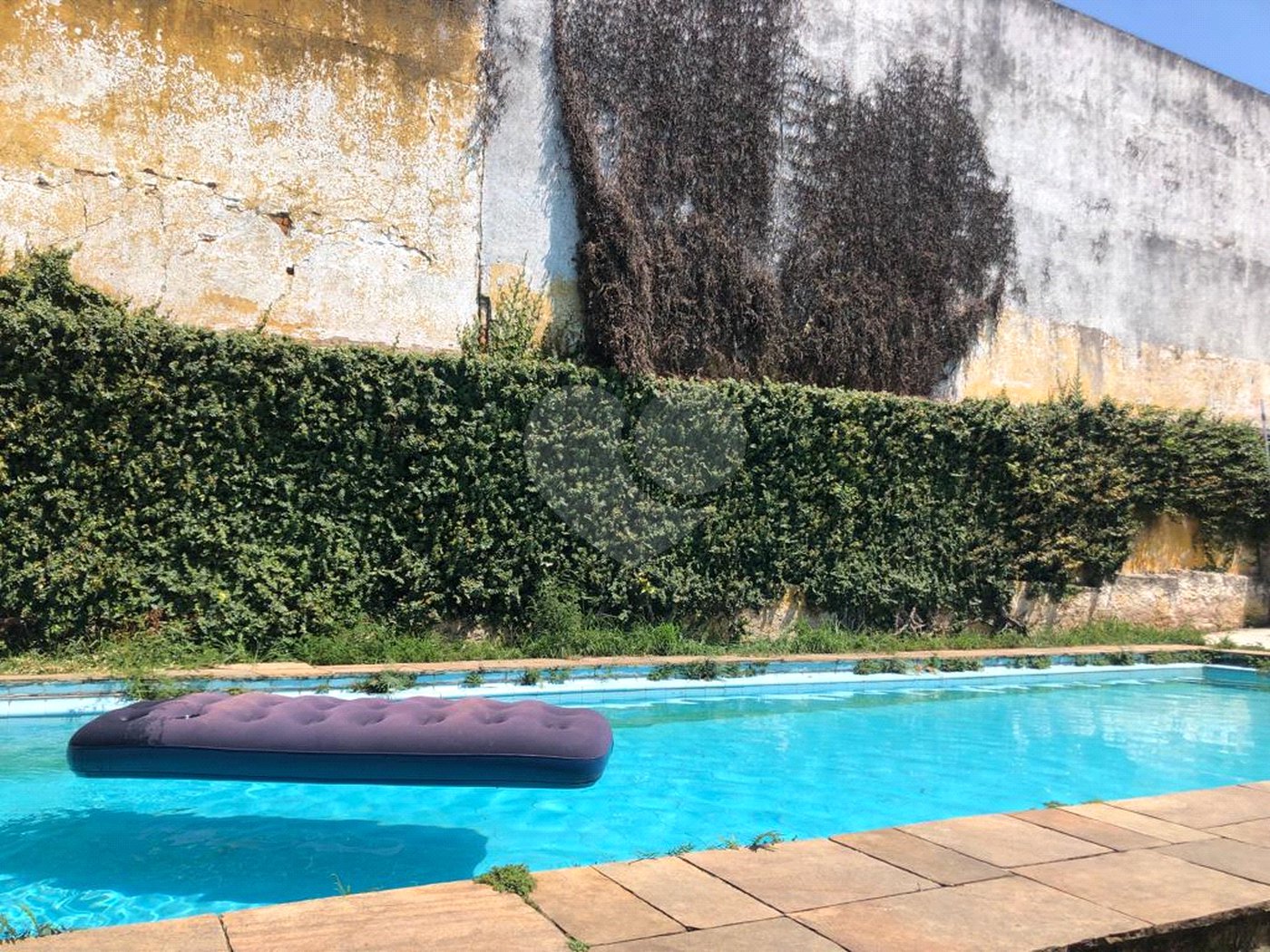 Casa à venda com 4 quartos, sendo 1 suíte,  em Jardim Colombo, São Paulo, SP