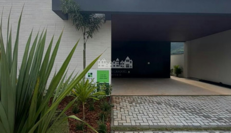 Casa à venda com 3 suítes no condomínio Ecoville 1, Atibaia - SP