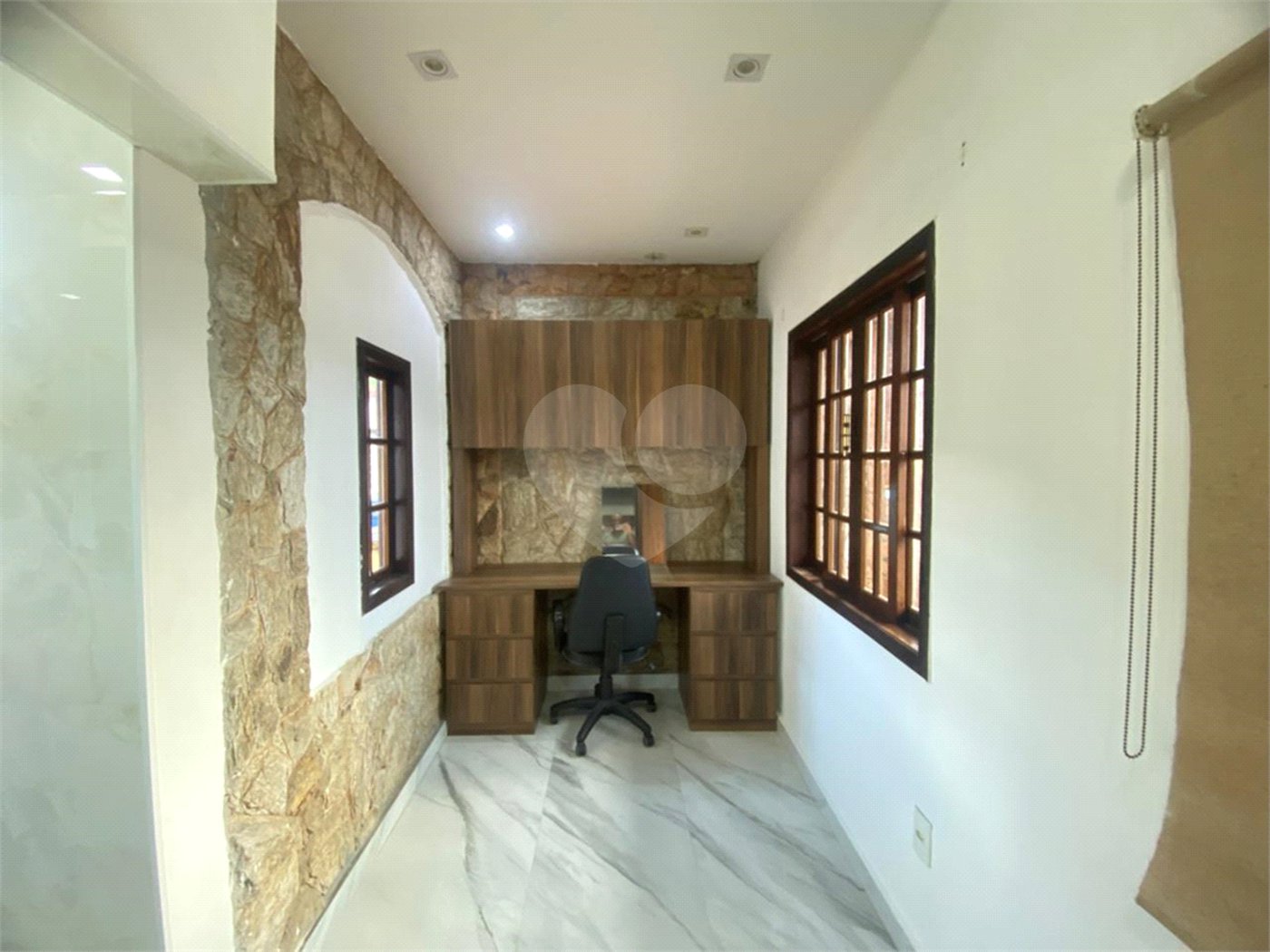 Casa à venda com 4 quartos, sendo 1 suíte, em Inhoaíba, Rio de Janeiro, RJ
