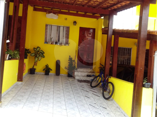 Casa à venda com 2 quartos no condomínio Residencial Armênia, Ferraz de Vasconcelos - SP