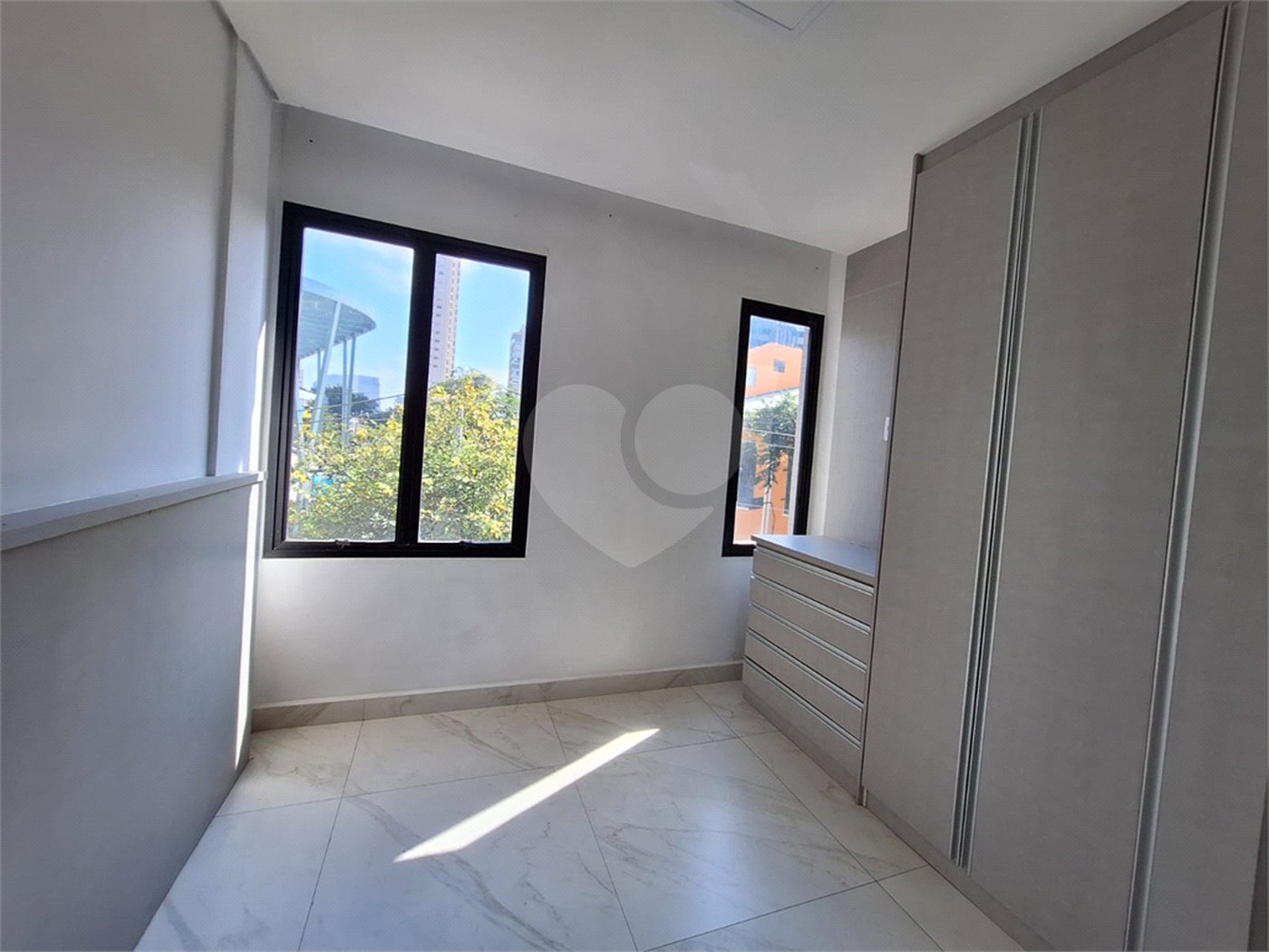 Apartamento à venda com 1 quarto em Jardim das Acácias, São Paulo, SP