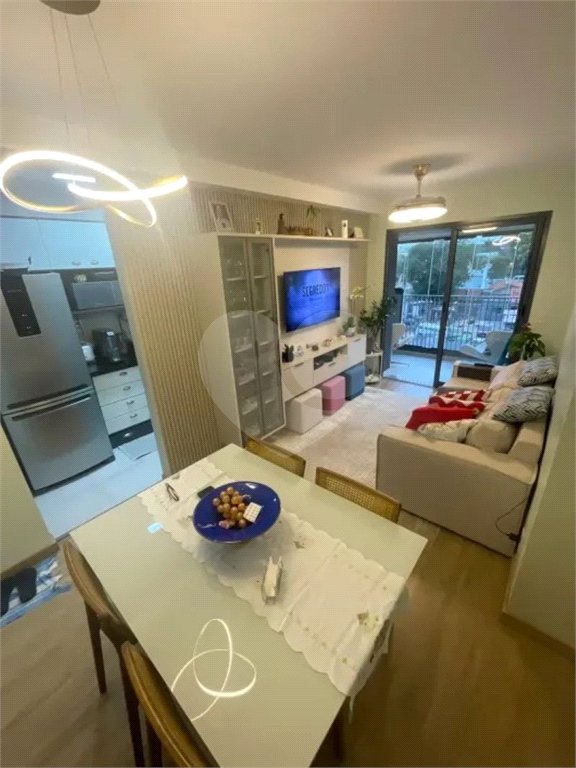 Apartamento à venda com 2 quartos, sendo 1 suíte,  em Ferreira, São Paulo, SP