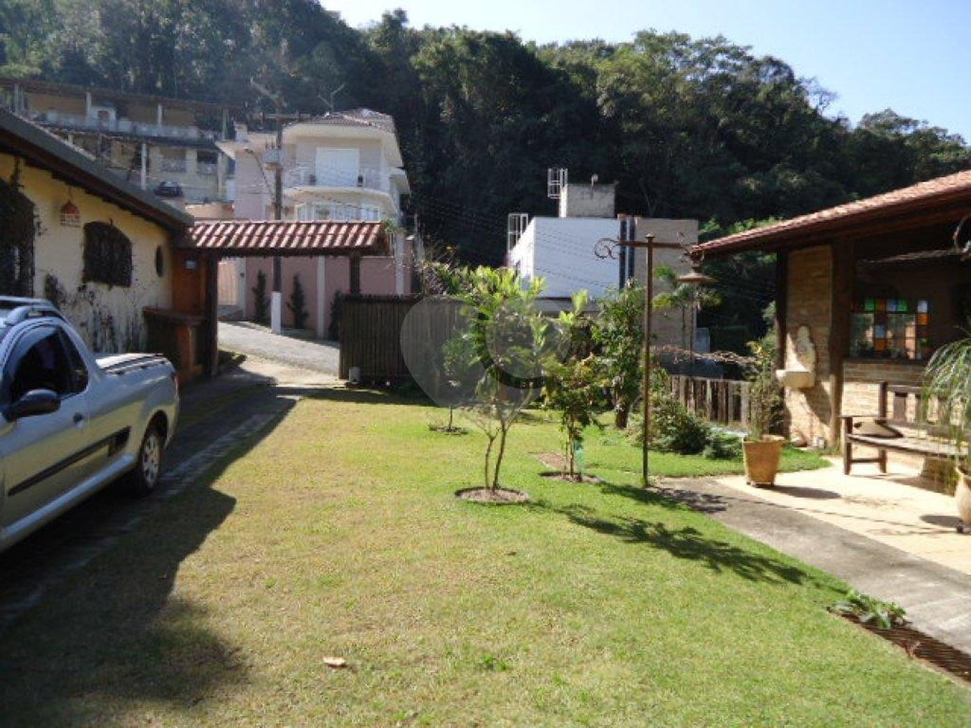 Casa à venda com 5 quartos, sendo 1 suíte, em Parque Suíça, Caieiras, SP