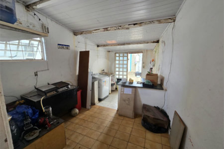 Casa à venda com 3 quartos, sendo 1 suíte, em Vila Maciel, Itapetininga, SP