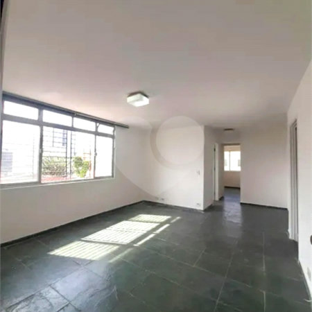 Apartamento à venda com 2 quartos em Santo Amaro, São Paulo, SP