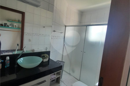 Casa à venda com 3 quartos, sendo 1 suíte,  em Vila Suissa, Mogi das Cruzes, SP