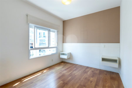 Apartamento à venda com 3 suítes em Campo Belo, São Paulo, SP