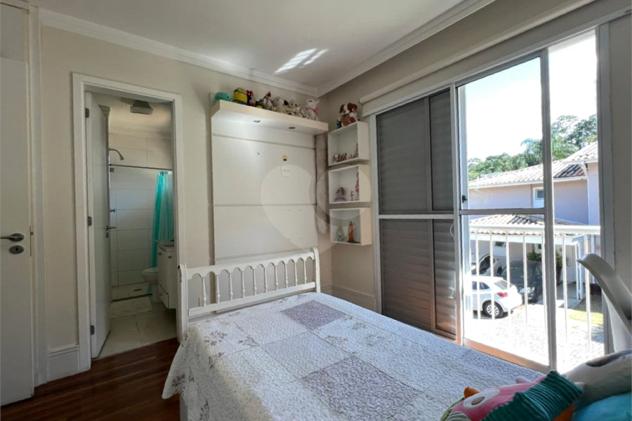 Casa à venda com 3 suítes no condomínio The House, São Paulo - SP