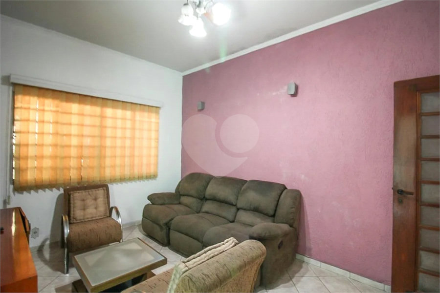 Sobrado para alugar com 3 quartos, sendo 2 suítes, em Jaraguá, São Paulo, SP