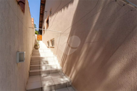 Casa à venda com 4 quartos, sendo 1 suíte, no condomínio Taquaral, São Paulo - SP