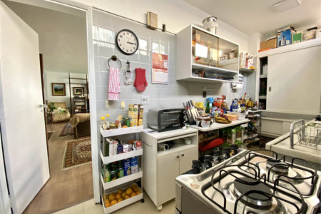 Casa de Vila à venda com 3 quartos, sendo 1 suíte, em Jardim Hípico, São Paulo, SP
