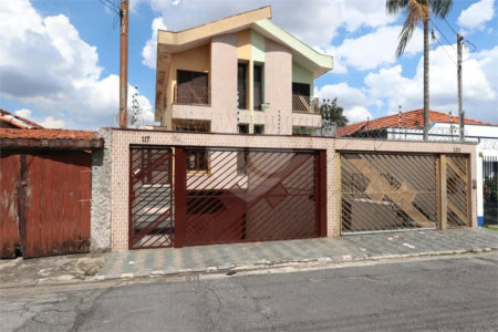 Casa Térrea à venda com 3 quartos, sendo 1 suíte, em Vila Alpina, São Paulo, SP