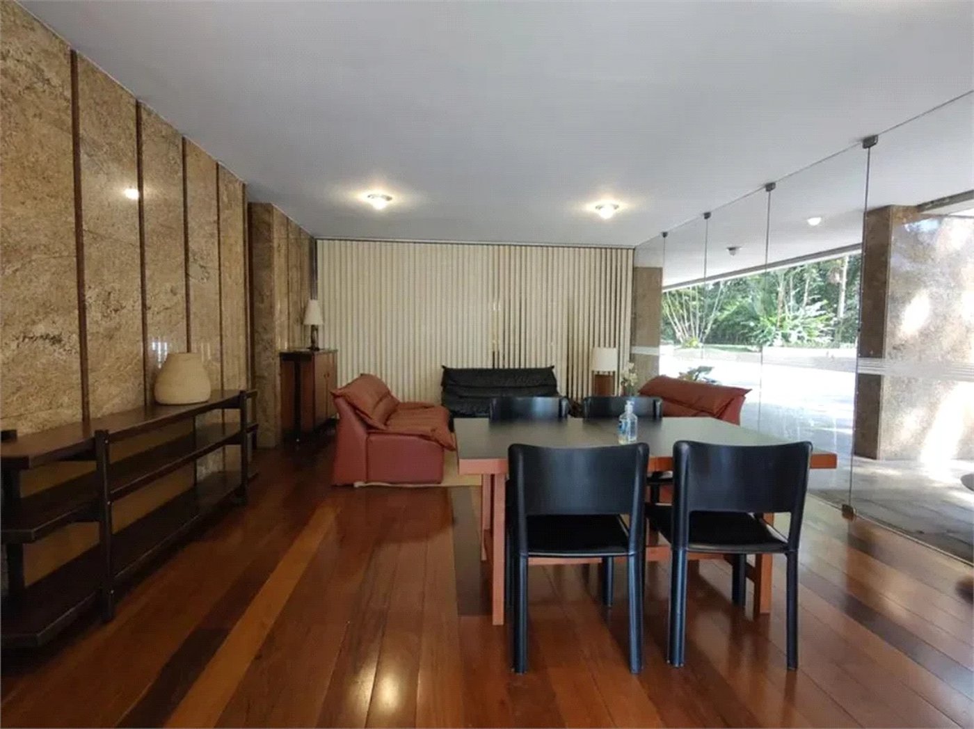 Apartamento à venda com 4 quartos, sendo 1 suíte, em Brooklin Paulista, São Paulo, SP
