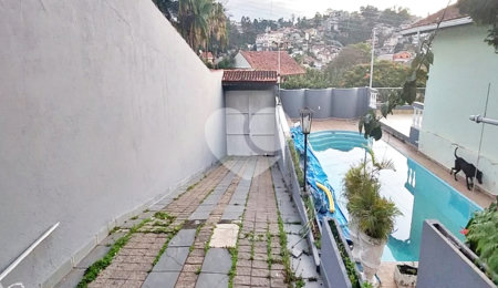 Casa Térrea à venda ou para alugar com 4 quartos, sendo 2 suítes,  no Centro, Mairiporã, SP