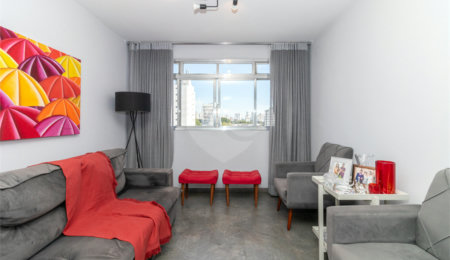 Apartamento à venda com 2 quartos em Moema, São Paulo, SP