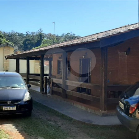 Chácara à venda com 6 quartos, sendo 3 suítes, em Paiol Velho, Vinhedo, SP