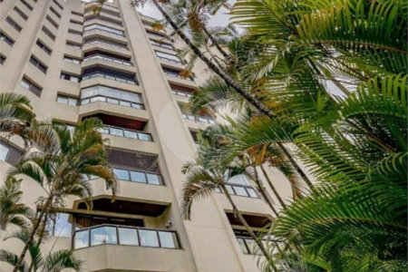 Apartamento à venda com 4 quartos, sendo 2 suítes, em Vila Olímpia, São Paulo, SP