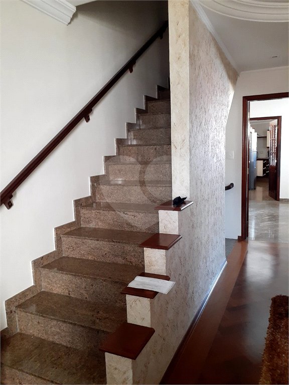 Sobrado à venda com 3 quartos, sendo 1 suíte,  em Vila Guilherme, São Paulo, SP
