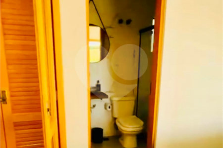 Casa à venda com 4 suítes no condomínio Portal Ouro Verde, Atibaia - SP