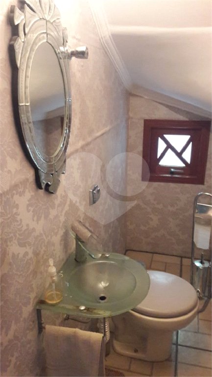 Casa à venda com 3 quartos, sendo 2 suítes,  em Vila Rosália, Guarulhos, SP